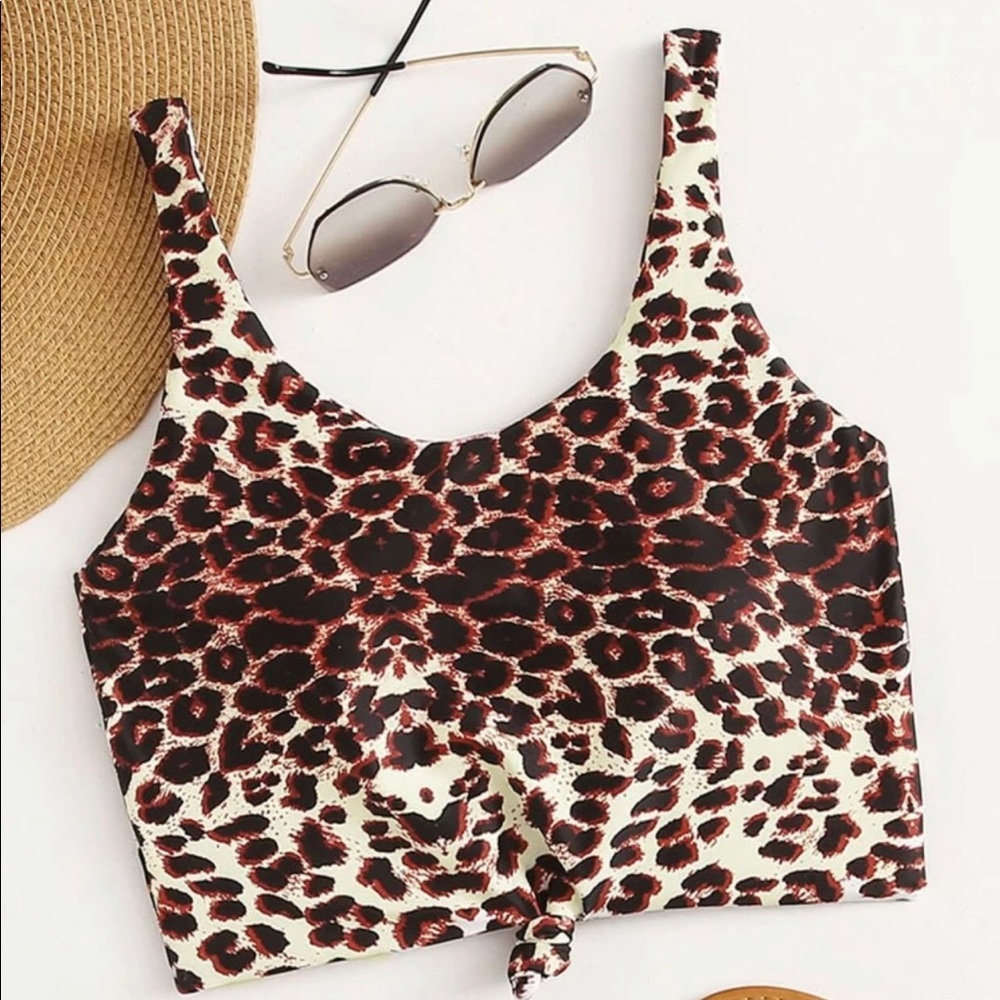 Cheetah print top